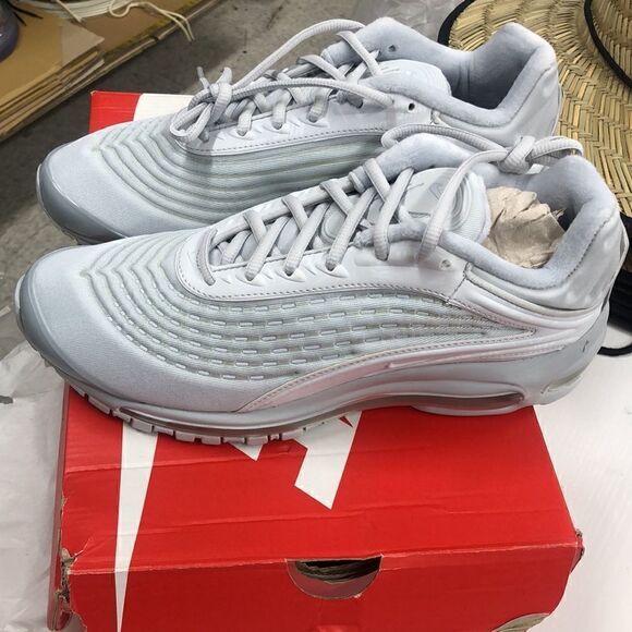Nike Women's Air Max Deluxe SE NEW in Box SZ 10.5 White - Picture 2 of 8